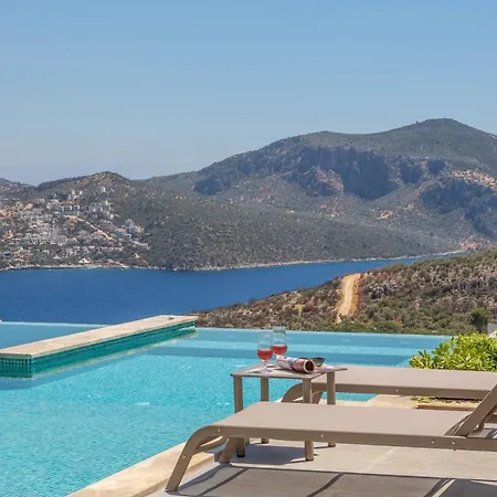 Sleeps 10 With Pool Air Con And Wifi *